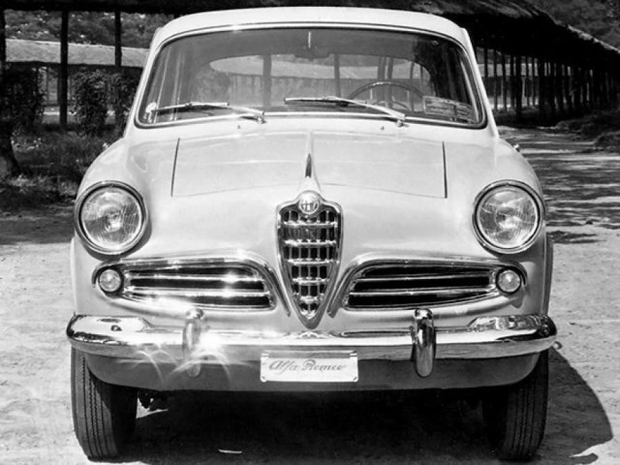  Alfa Romeo Giulietta Berlina (101) 1959 года  (фото 2 из 5)